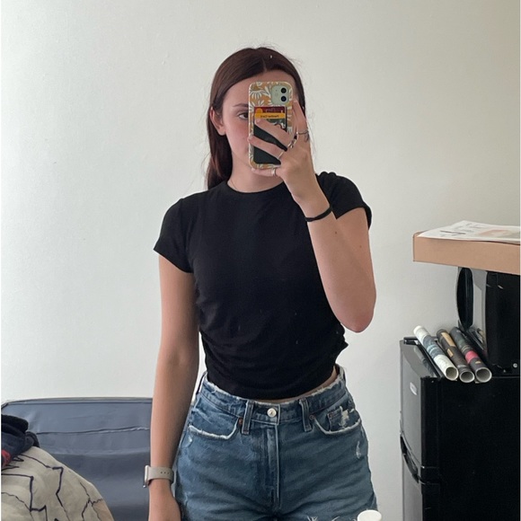 Open back black top - Picture 2 of 4